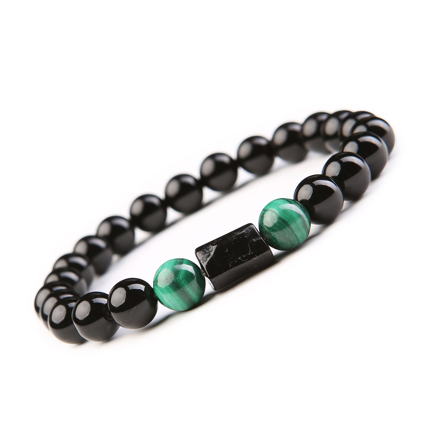 Zielony Blask Malachitu Bransoletka z Turmalinem i Onyksowym Akcentem Kolekcja Arsil Bransoletka Arsil z pięknym malachitem, turmalinem i onyksami – kolorowa harmonia natury, która odmieni Twój styl.