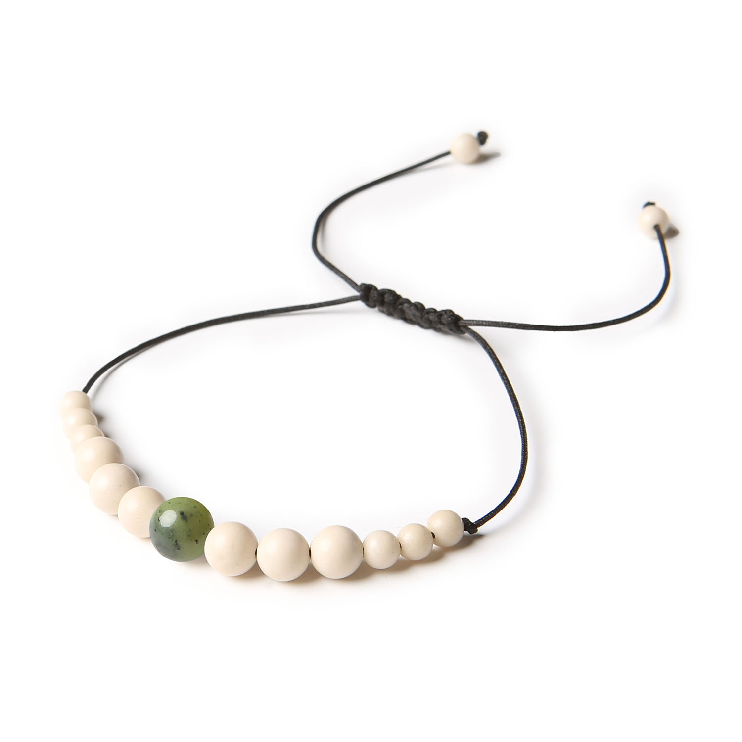 Bransoletka z kolekcji Jaue – zielony jadeit i kamień rzeczny, stworzona dla obu płci Damska i męska bransoletka Jaue z naturalnych kamieni - jadeit zielony oraz kamień rzeczny, doskonały dodatek.