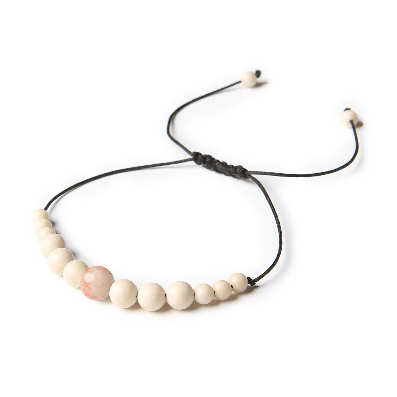 Elegancka bransoletka na sznurku z Kamieniem Słonecznym i Kamieniem Rzecznym z kolekcji Jaue dla niej i dla niego Elegancka bransoletka Jaue z naturalnych kamieni, łącząca kamień słoneczny i rzeczny, idealna zarówno dla kobiet, jak i mężczyzn.