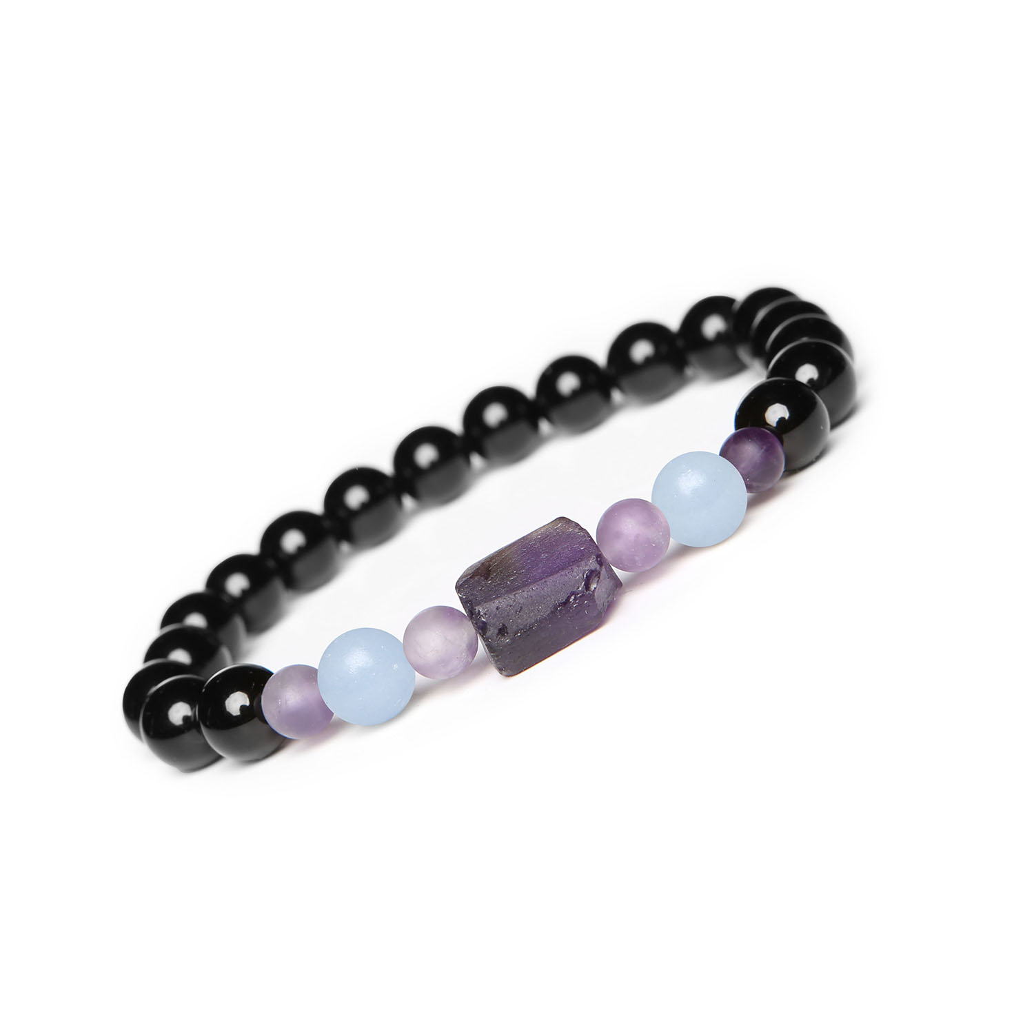 Kolekcja Kema Bransoletka na sznurku z Angelitem Peru, Ametystem i Onyksami, idealna dla kobiet i mężczyzn Bransoletka z kolekcji Kema z naturalnymi kamieniami: Angelit z Peru, ametyst i onyks, dostępna w wersji damskiej i męskiej.