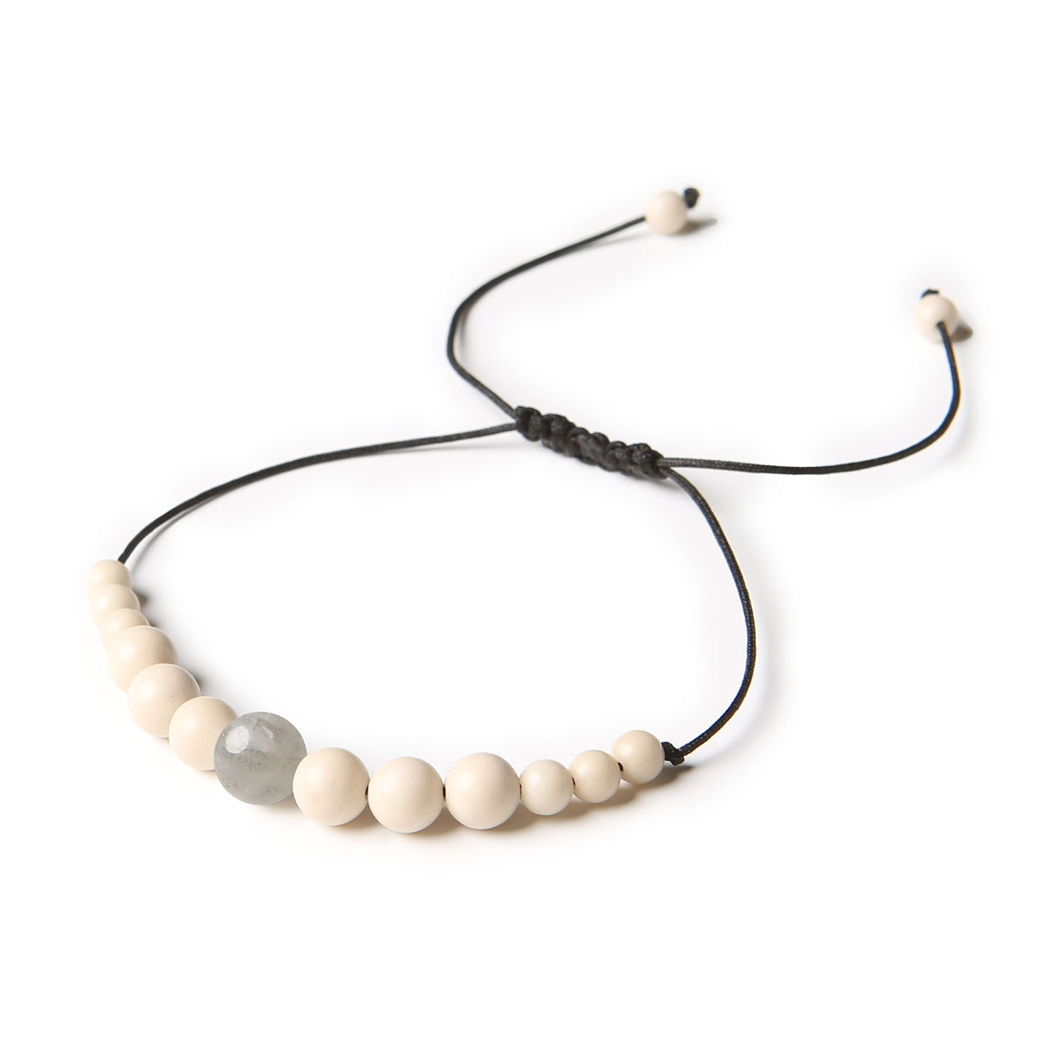 Kolorowa bransoletka na sznurku z labradorytem i kamieniem rzecznym, w ofercie damskiej i męskiej ze kolekcji Jaue Bransoletka z kolekcji Jaue z naturalnymi kamieniami: labradoryt i kamień rzeczny, unisex.