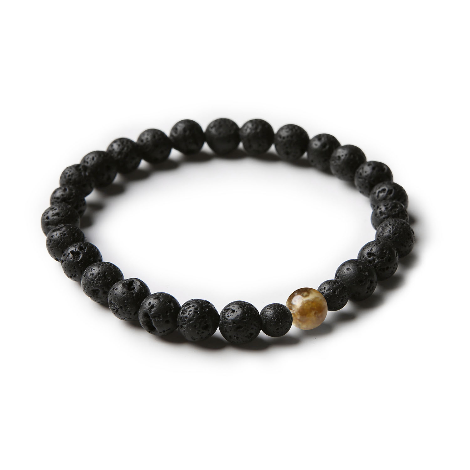 Kolekcja Binthe zapowiada nowoczesność i klasę. Bransoletka z granatem zielonym i lawą wulkaniczną to idealna propozycja dla tych, którzy kochają naturalne piękno i chcą być wyjątkowi.