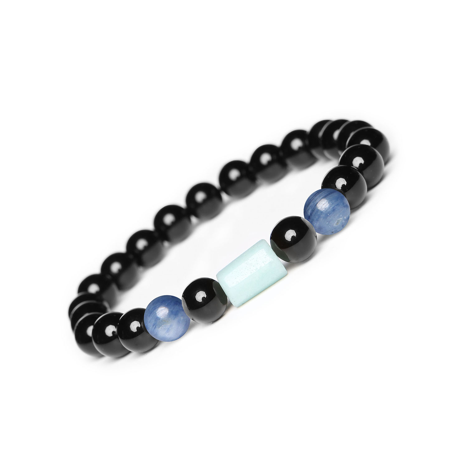 Bransoletka Laeri na gumce z kyanitem, amazonitem i onyksami, dostępna dla kobiet i mężczyzn Bransoletka Laeri z kyanitem, amazonitem i onyksami, doskonała dla kobiet i mężczyzn ceniących naturalne akcesoria.