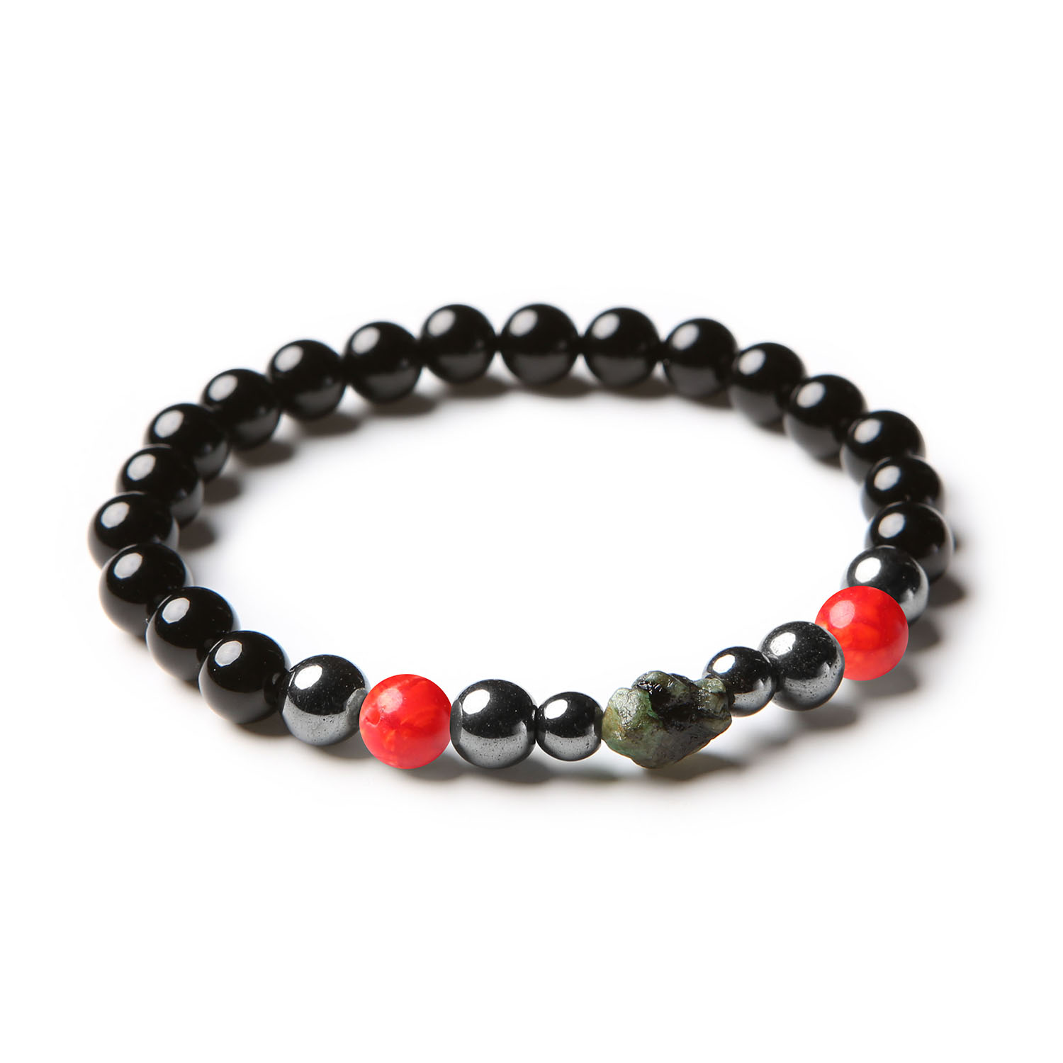 Elegancka bransoletka z kolekcji Elai, ozdobiona naturalnymi kamieniami: czerwonym agatem crackle, szmaragdem, onyksem i hematytem grafitowym, dla każdego.