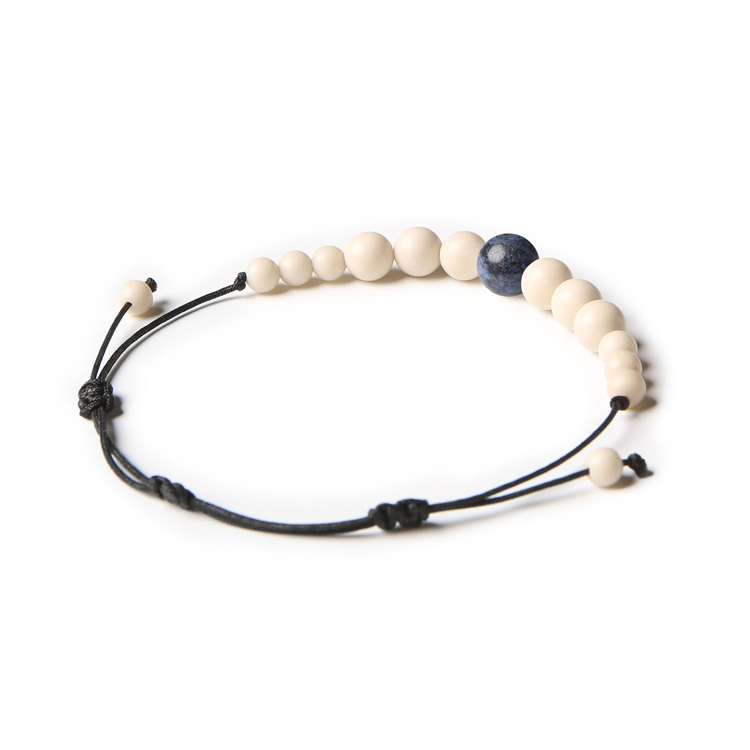 Stylowa bransoletka Jaue z dumortierytem i kamieniem rzecznym, dedykowana zarówno kobietom, jak i mężczyznom.