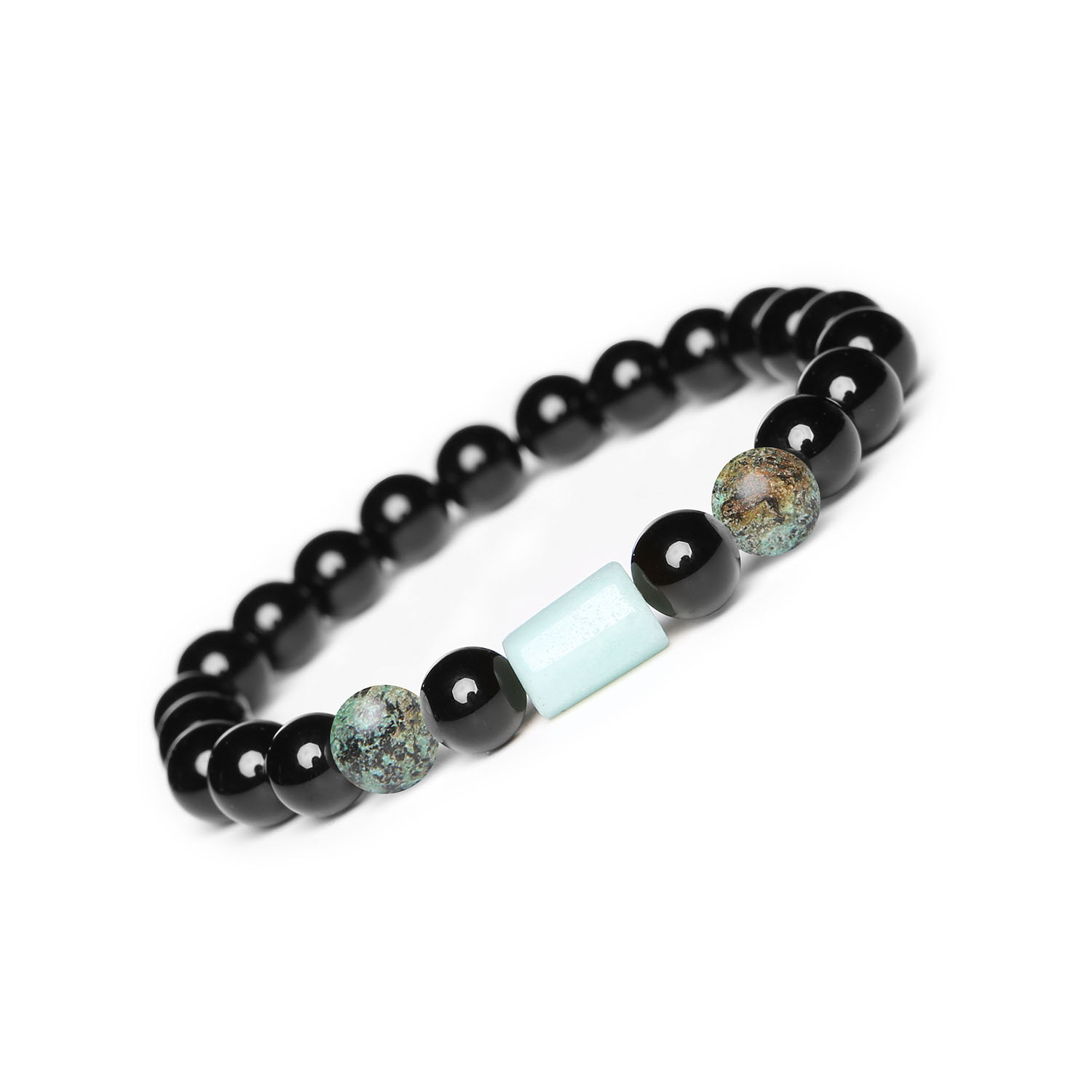 Kolekcja Laeri bransoletka na gumce z turkusem afrykańskim, amazonitem i onyksami dla każdego Stylowa bransoletka Laeri z turkusu afrykańskiego, amazonitu i onyksu, dedykowana zarówno kobietom, jak i mężczyznom.