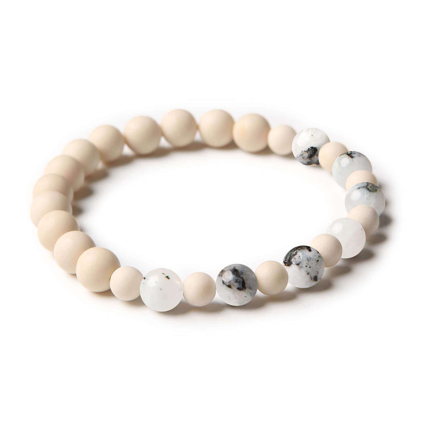 Bransoletka z kolekcji Mijaha wykonana z kamieni naturalnych: Księżycowy Łaciaty i Rzeczny, unisex, doskonała na każdą okazję.